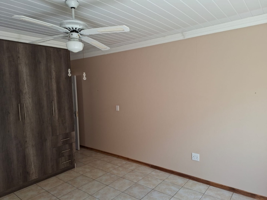 To Let 2 Bedroom Property for Rent in Wilkoppies North West